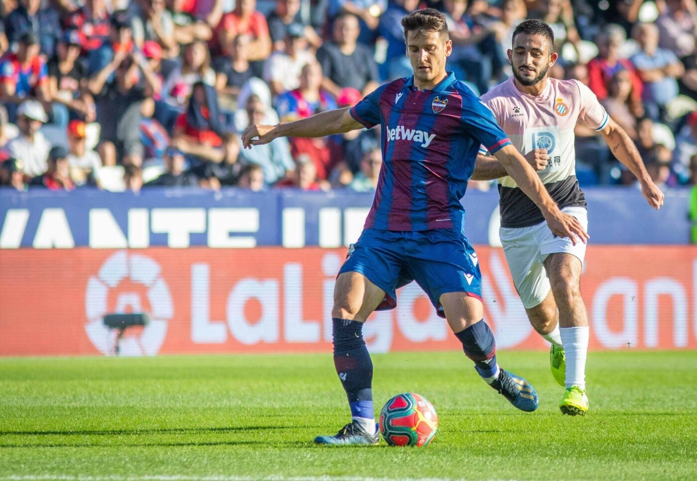Soi kèo Espanyol vs Levante - Vòng 34 La Liga
